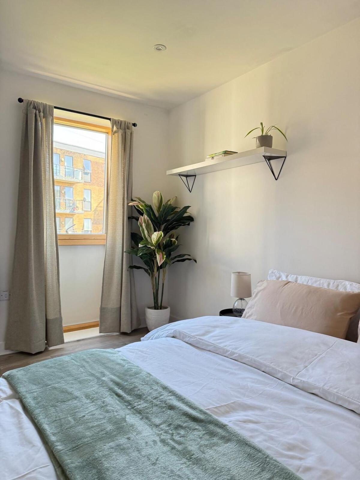 Apartamento Modern In Wimbledon - Free Underground Parking - Sleeps 5